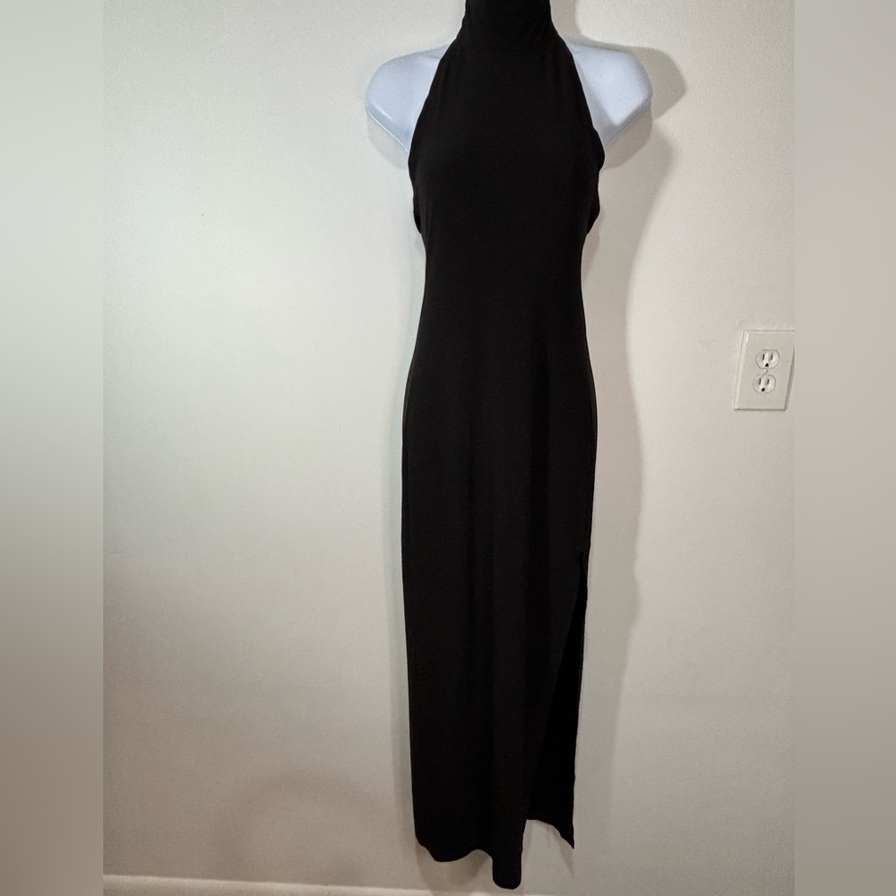 Elegant Black Sleeveless Maxi Dress